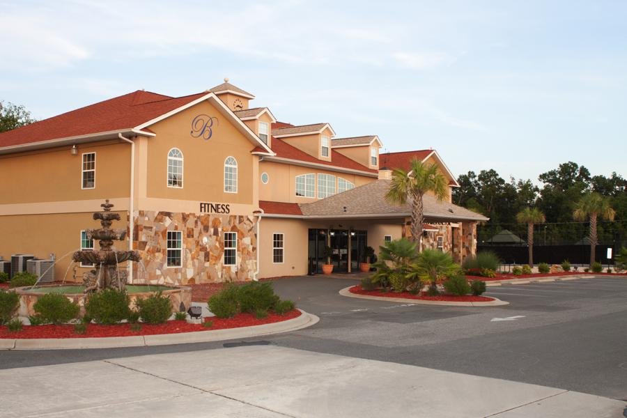 Blakeney Racquet & Swim Club