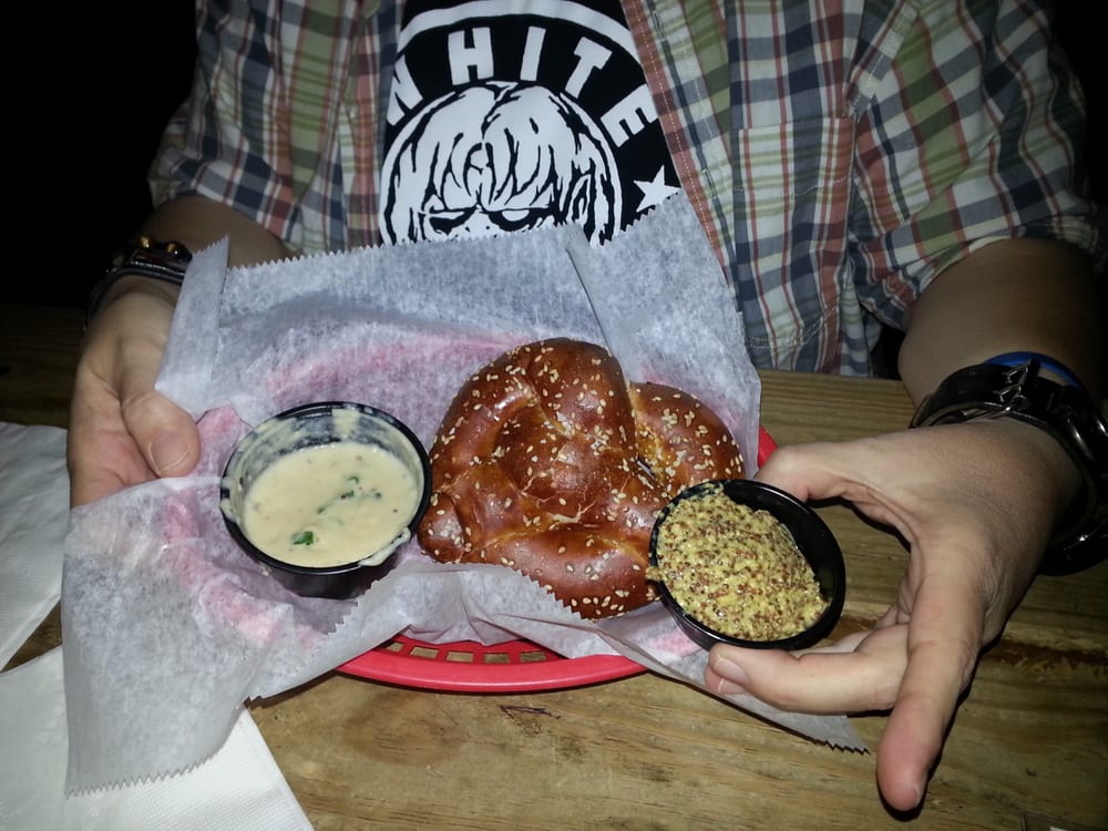 Village Pub & Beer Garden 78 Photos & 223 Reviews Bars 1308 McGavock Pike, Inglewood