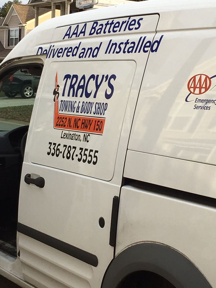 Tracy's Towing & Body Shop