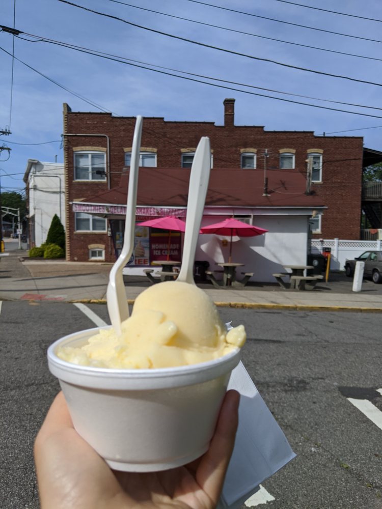 Fajji's Ice Cream