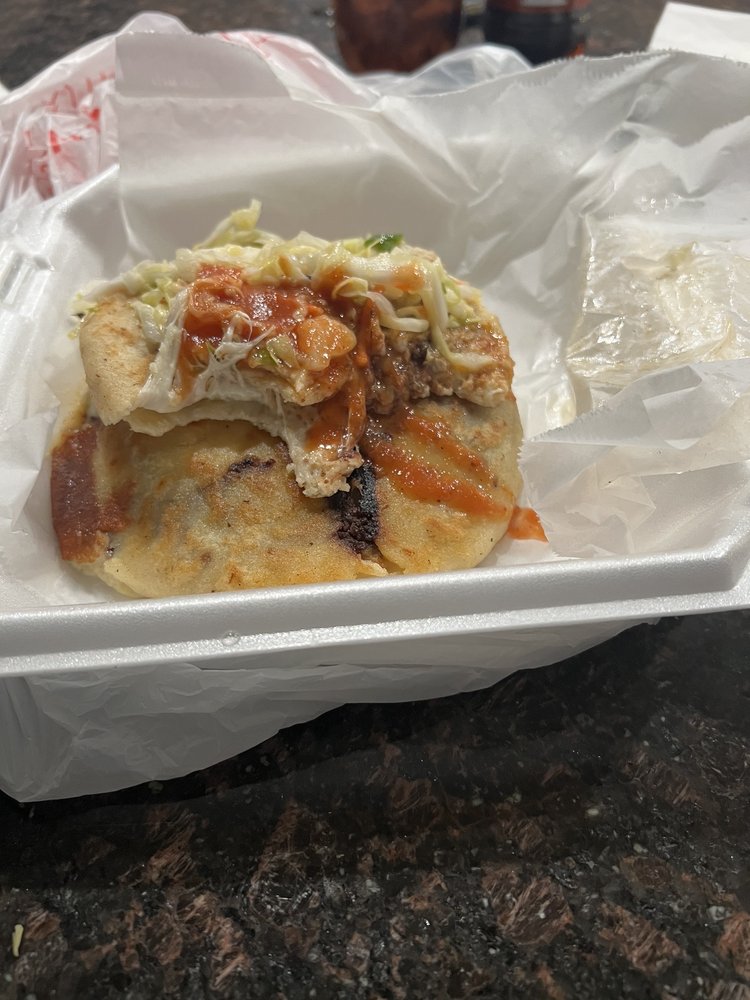 Las Pavas