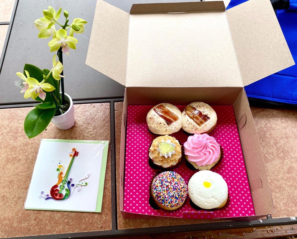 Smallcakes Tallahassee--A Cupcakery