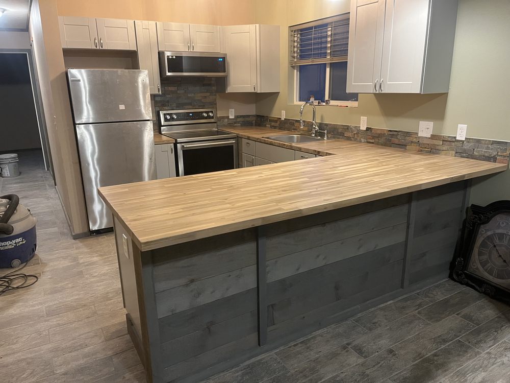 Knotted Birch Construction