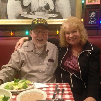Buca Di Beppo Italian Restaurant Closed Order Online 18 Photos Photo Of Buca Di Beppo Italian Restaurant Waldorf Md United States