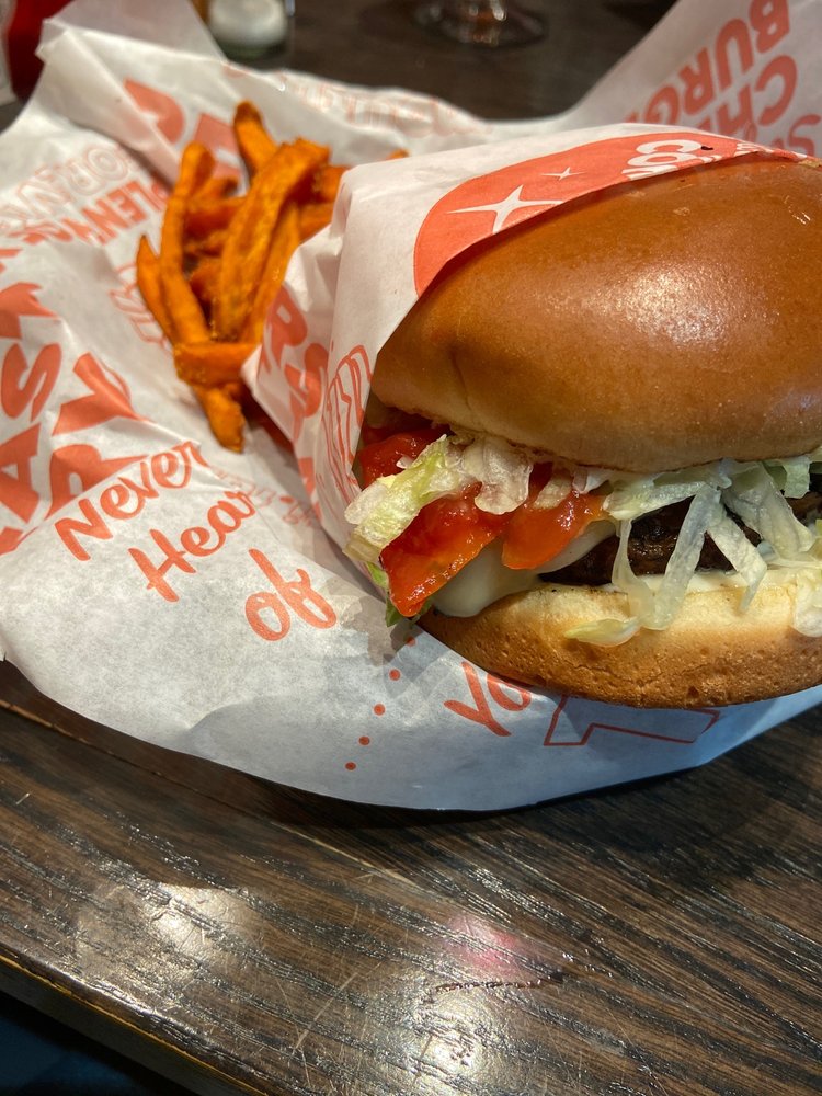 Red Robin Gourmet Burgers and Brews