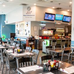 301 Plaza 32 Photos 22 Reviews Diners 921 Middletown Warwick Photo Of 301 Plaza Middletown De United States