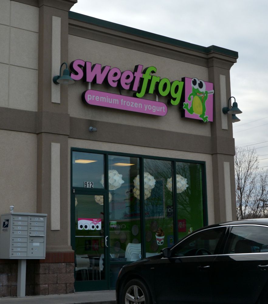Sweet Frog Premium Frozen Yogurt 10 Reviews Ice Cream & Frozen