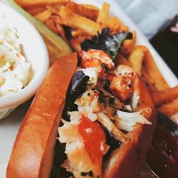 Catch 35 Naperville 204 Photos 310 Reviews Seafood S Photo Of Catch 35 Naperville Il United States