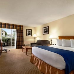 Ramada By Wyndham Spokane Airport 46 Photos 84 Reviews Hotels Photo Of Ramada By Wyndham Spokane Airport Wa United States Queen