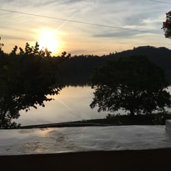 Homestead Inn On Claytor Lake Hotels 2652 Brown Rd Draper Va Photo Of Homestead Inn On Claytor Lake Draper Va United States Patio