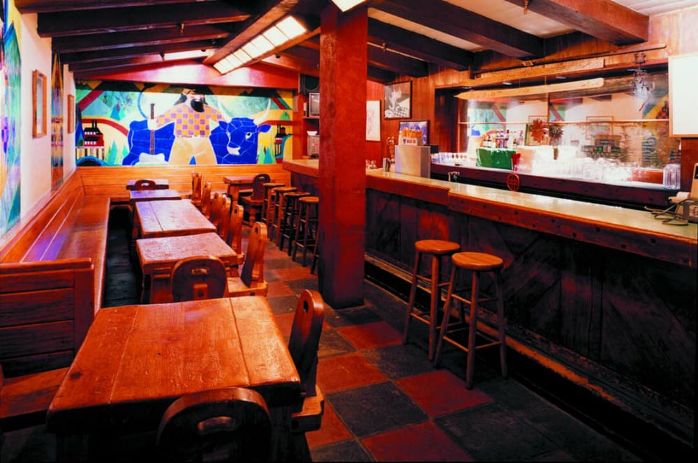 Timberline Lodge S Blue Ox Bar On Mt Hood Oregon Yelp Photo Of Blue Ox Bar Timberline Lodge Or United States S