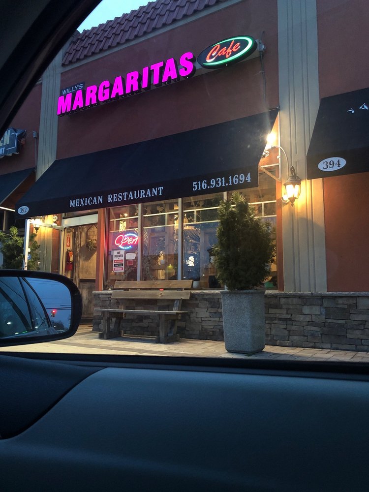 Willys Margarita Cafe