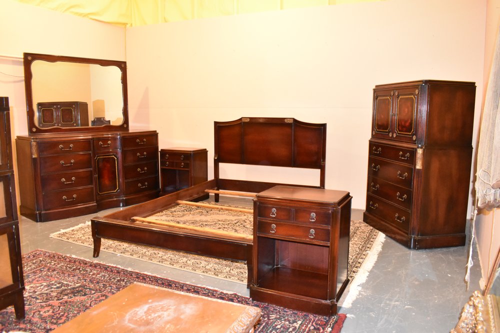 The Green Scene Antiques
