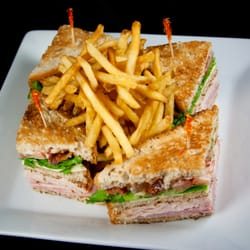The Best 10 Restaurants Near Thackerville Ok 73459 Last Updated 12 Palladium Sports Lounge