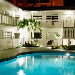 The Fortuna Hotel 46 Photos 22 Reviews Hotels 350 N Birch Rd Photo Of The Fortuna Hotel Fort Lauderdale Fl United States Front Pool