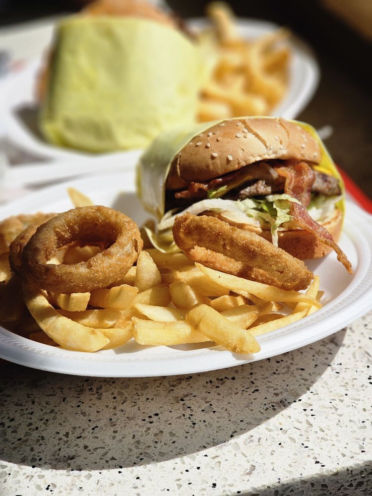 T & S Burgers