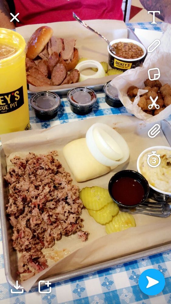 Dickey's Barbecue Pit