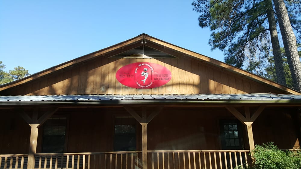 Mr Whiskers Family Catfish Restaurant Seafood 5196 Mississippi 48 E