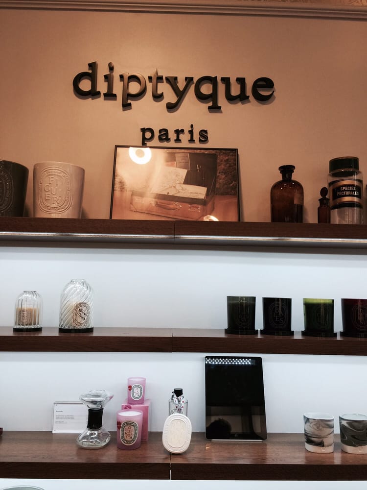 Diptyque 12 Photos & 10 Reviews Perfume 8 rue Francs Bourgeois