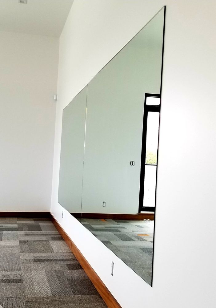 Omaha Shower Door