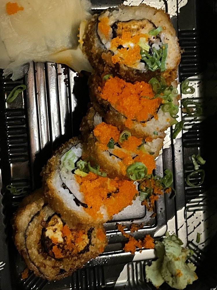 Hooks Sushi Bar & Thai Food