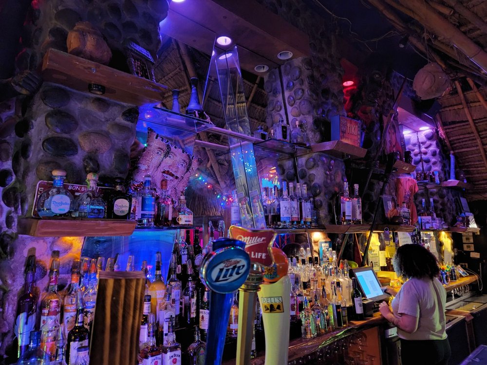 Tiki Lounge