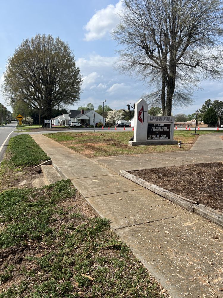 J.E.'s Excavation, Clearing and Tree Work