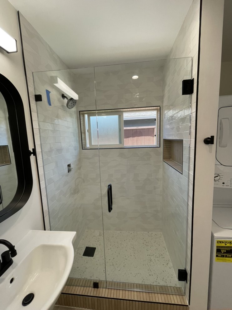 Splendour Custom Glass