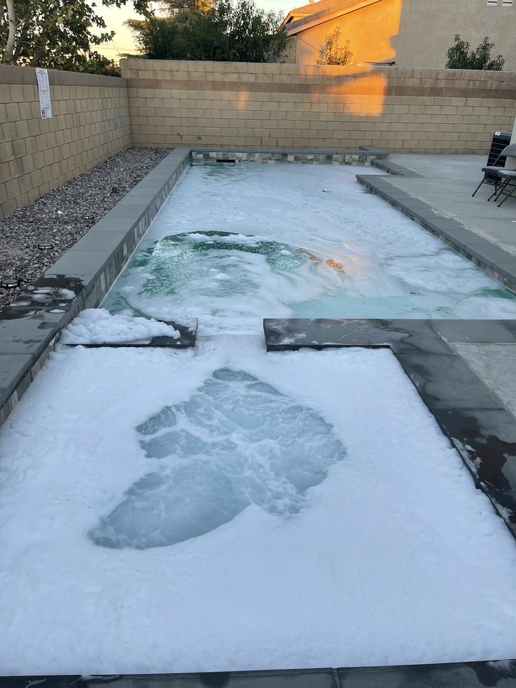 Umana's Pool & Spa Service
