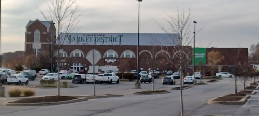 Giant Eagle Market District