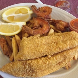Fish Shack And Grill Closed 12 Reviews Seafood 3156 W 25th Photo Of Fish Shack And Grill Cleveland Oh United States Walleye