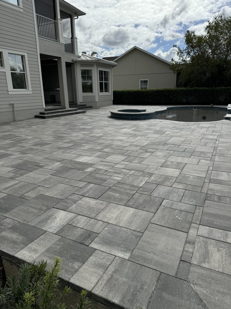 SCR Pavers & Hardscapes