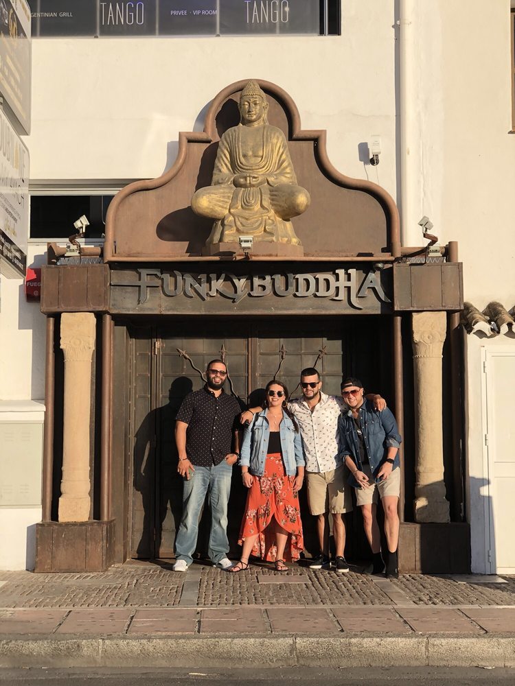 Funky Buddha Bar Arts & Entertainment Camino de Cruz, s/n, Marbella