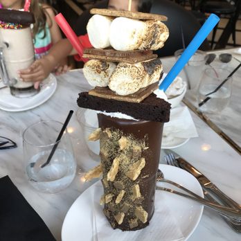 Sugar Factory Closed 161 Photos 205 Reviews Candy S Photo Of Sugar Factory Miami Beach Fl United States This Is The