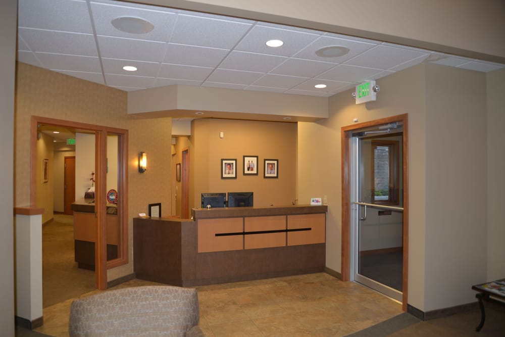 image of business Tveten D Brandon, DDS