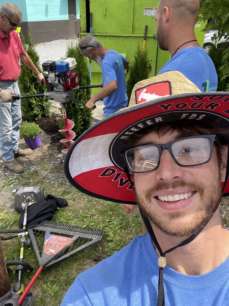 Thompson Improvements Pro Services 