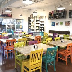 Le French Cafe 88 Photos 82 Reviews Breakfast Brunch 2525 Photo Of Le French Cafe Boulder Co United States Beautiful Seating Area