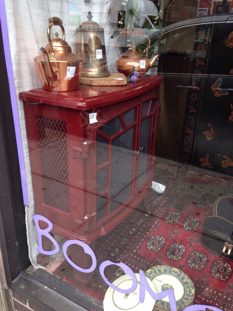 Boomerangs 40 Photos & 146 Reviews Thrift Stores 716 Centre St