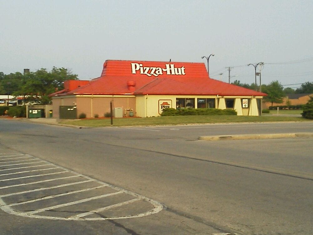 Pizza Hut CLOSED Italian 3320 Glendale Ave, Toledo, OH