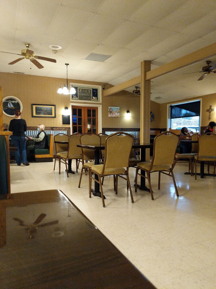 The Creekside Clock Restaurant of Shelby