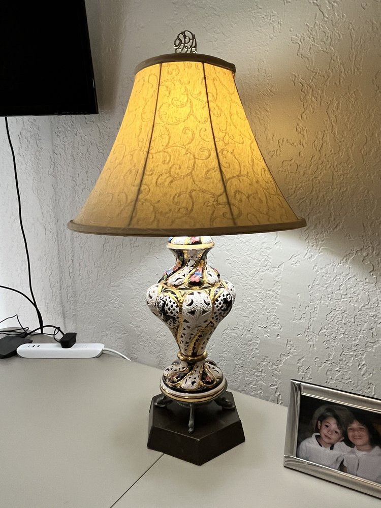 Lamp & Shade Emporium