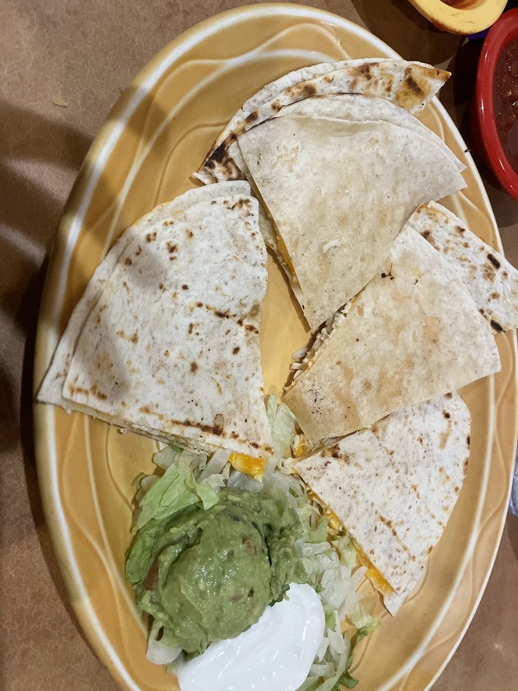El Cazador Mexican Grill & Cantina