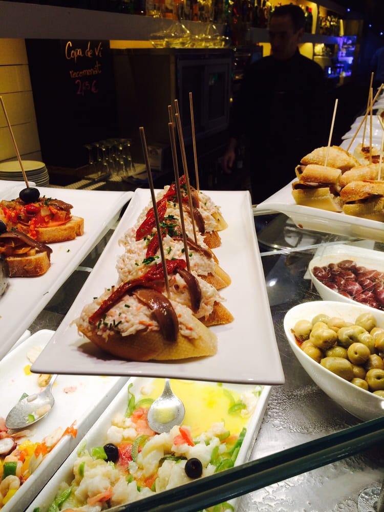 Bilbao Berria 46 Photos & 15 Reviews Spanish Carrer Argenteria, 6