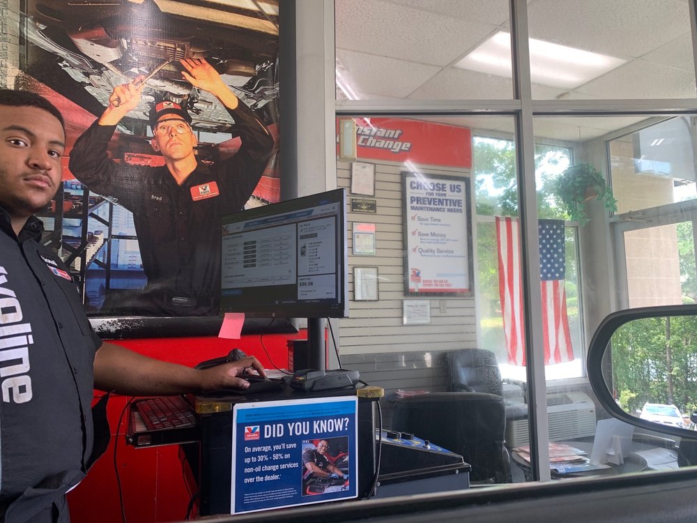 Valvoline Instant Oil Change