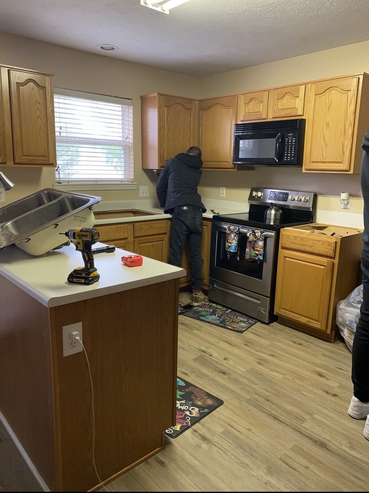 image of business D. Whites Flooring