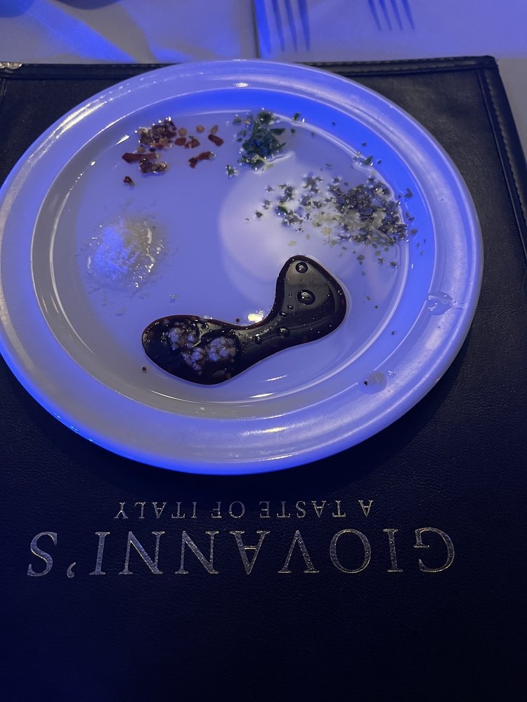 Giovanni's Restaurant