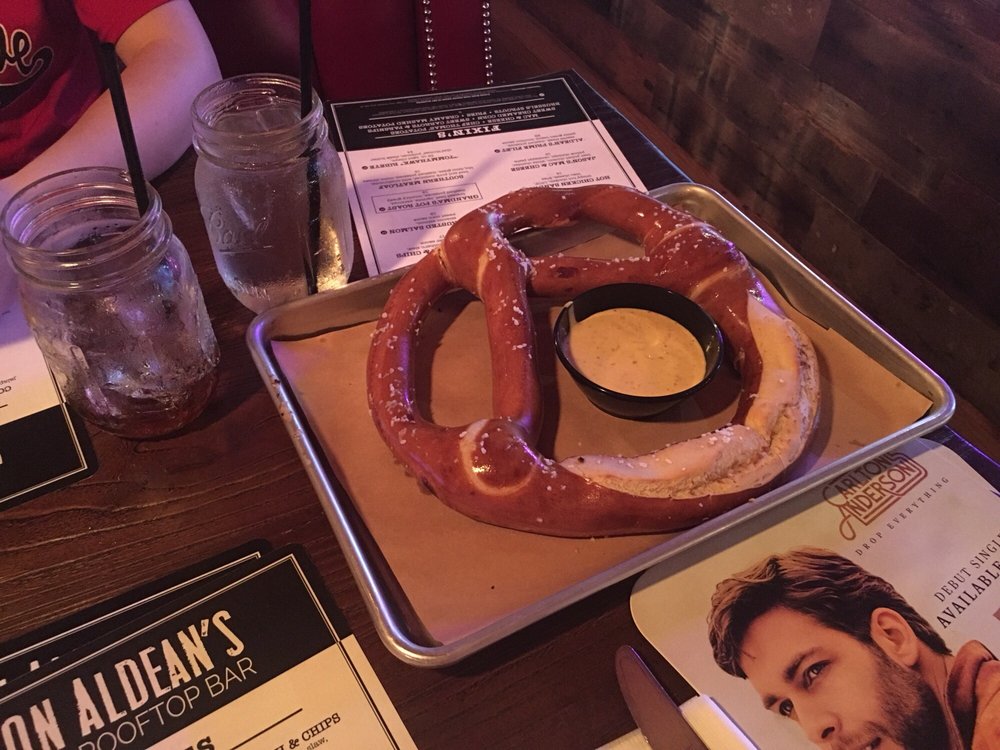 Jason Aldean’s Kitchen & Rooftop Bar 256 Photos & 292 Reviews Bars