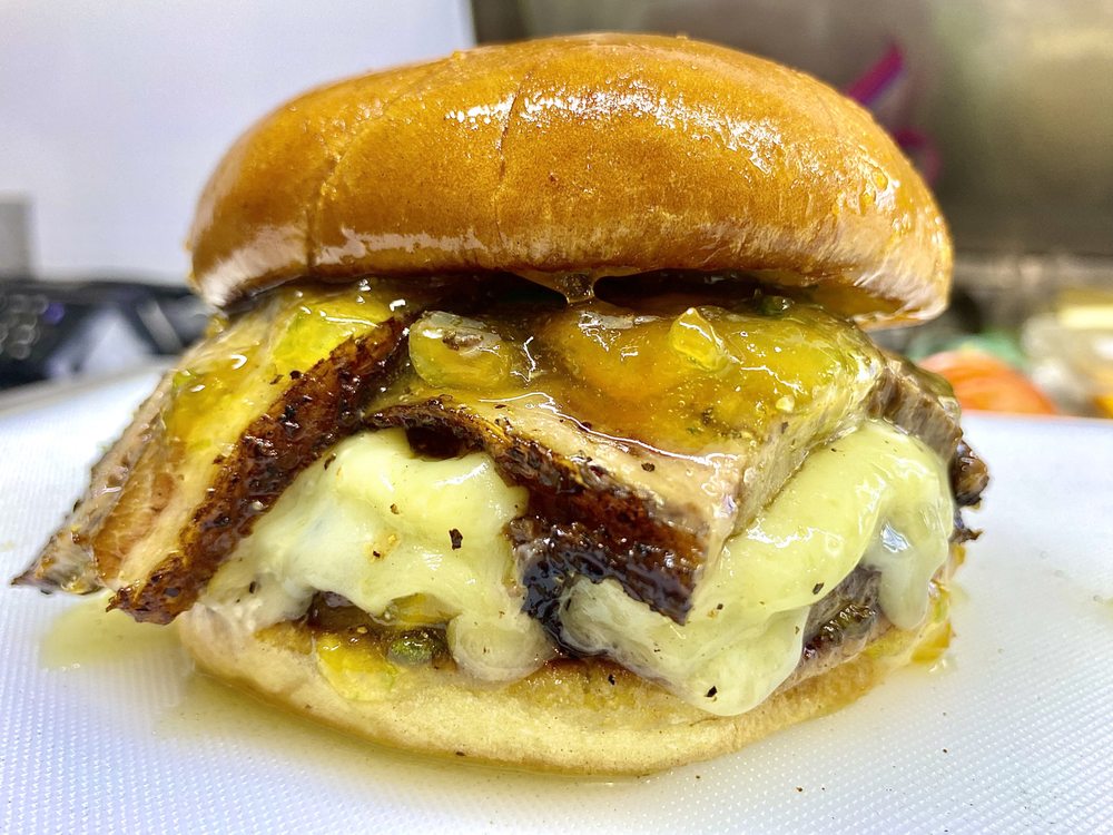 Rollin Stone Craft Burgers