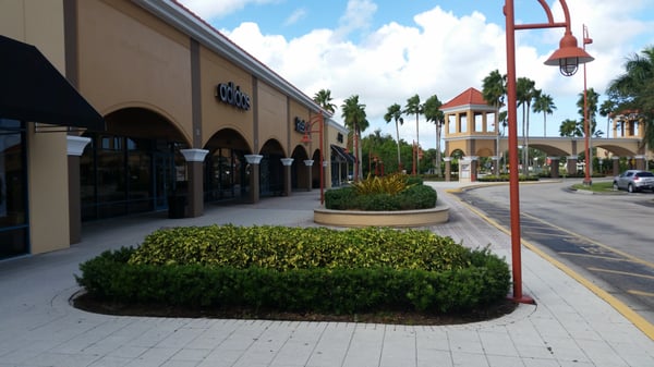 adidas outlet vero beach 1824 94th dr vero beach fl 32966 adidas outlet vero beach 1824 94th dr vero beach fl 32966