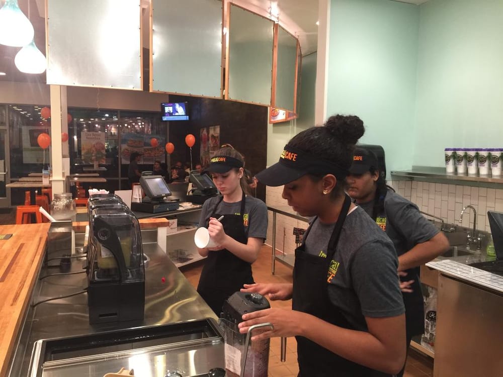 Tropical Smoothie Cafe